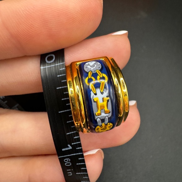 LOT 1381 18K gold plated Hermes vintage clip on earrings - Picture 6 of 10